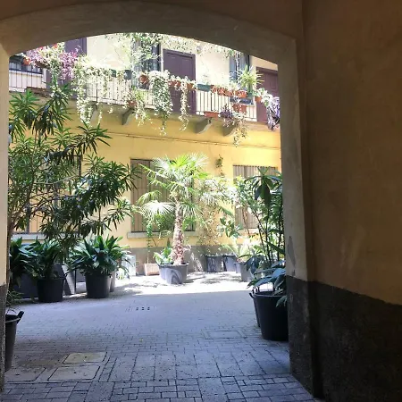 Il Tetto Fiorito Dell'Isola Apartment Milan Exterior photo